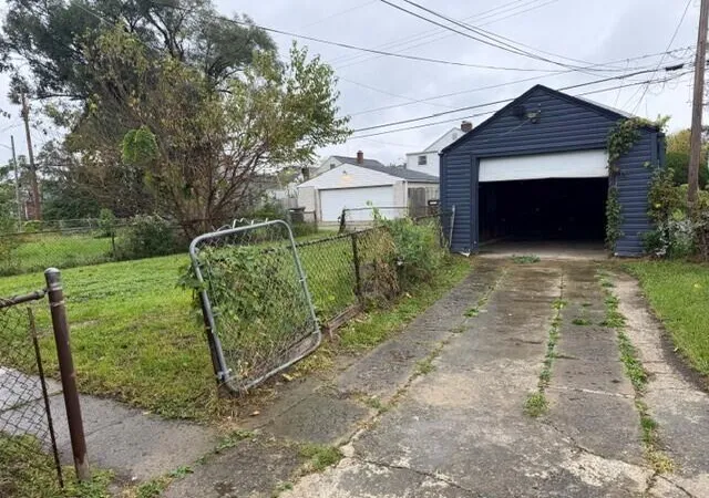 Photo 2 of Single family home for sale at 1352 E 20th Avenue, Columbus, OH 43211 | MLS# 226039512 | Listing updated on 2026-10-16
