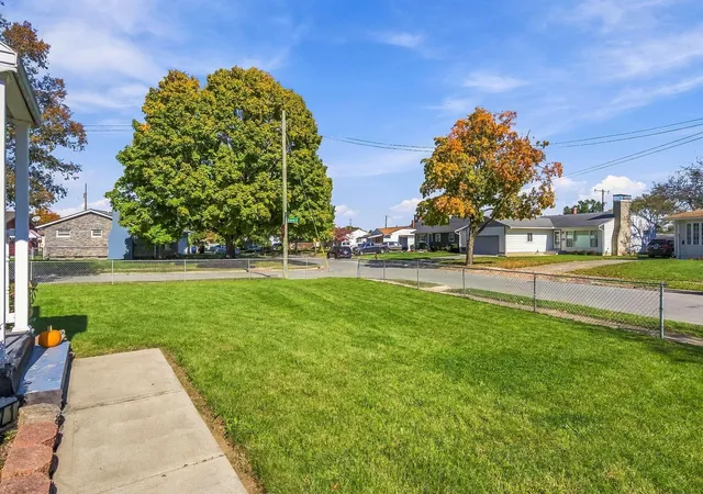 Photo 3 of Single family home for sale at 971 S Eureka Ave, Columbus, OH 43204 | MLS# 226039523 | Listing updated on 2026-10-23