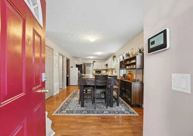 Photo 4 of Single family home for sale at 1358 Minnesota Ave, Columbus, OH 43211 | MLS# 226039533 | Listing updated on 2026-10-16