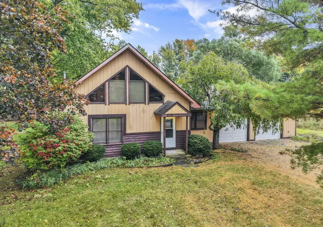 Photo 1 of Single family home for sale at 6888 Harlem Rd, Westerville, OH 43081 | MLS# 226039596 | Listing updated on 2026-10-21