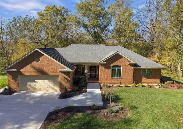Photo 1 of Single family home for sale at 5745 Fredricks Rd, Sunbury, OH 43074 | MLS# 226040017 | Listing updated on 2026-10-28