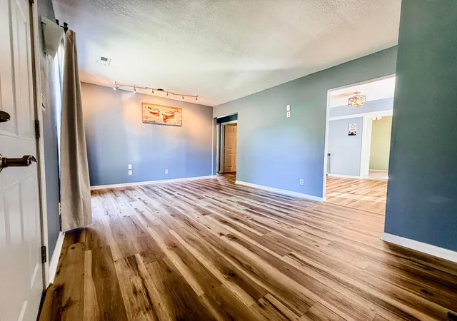 Photo 4 of Single family home for sale at 13428 Hawthorne Rd NE, Thornville, OH 43076 | MLS# 226039644 | Listing updated on 2026-10-26