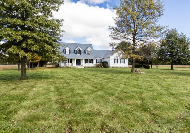 Photo 2 of Sale Pending at 3840 Bean Oller Rd, Delaware, OH 43015 | MLS# 226039655 | Listing updated on 2026-10-19