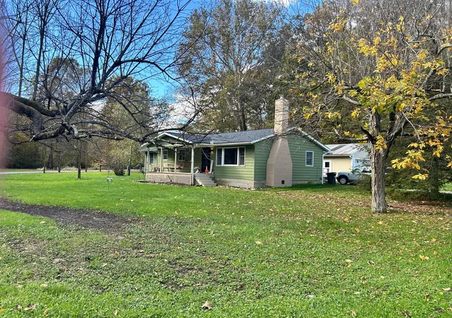 Photo 2 of Single family home for sale at 8875 Main St SE, Corning, OH 43730 | MLS# 226039658 | Listing updated on 2026-10-18