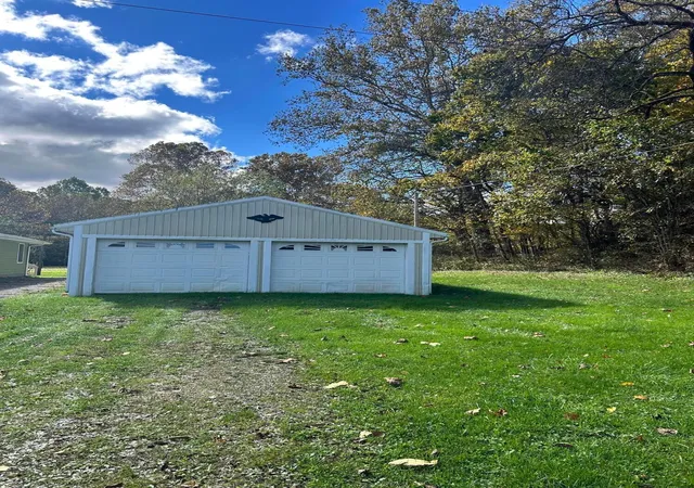 Photo 3 of Single family home for sale at 8875 Main St SE, Corning, OH 43730 | MLS# 226039658 | Listing updated on 2026-10-18