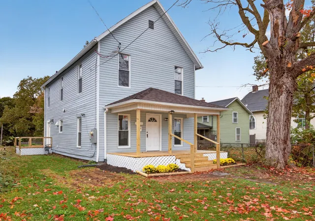 Photo 1 of Single family home for sale at 427 Park St, Marion, OH 43302 | MLS# 226039698 | Listing updated on 2026-10-22