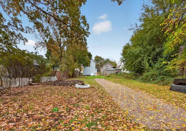 Photo 3 of Single family home for sale at 427 Park St, Marion, OH 43302 | MLS# 226039698 | Listing updated on 2026-10-22
