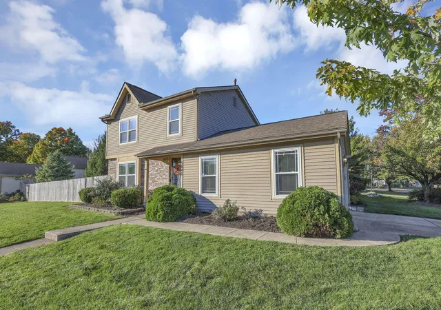 Photo 3 of Single family home for sale at 5840 Nike Dr, Hilliard, OH 43026 | MLS# 226040080 | Listing updated on 2026-10-25