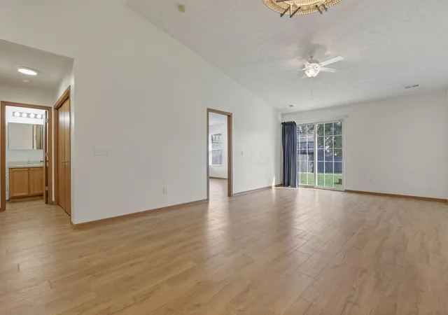 Photo 2 of Single family home for sale at 1496 October Ridge Ct, Columbus, OH 43223 | MLS# 226039849 | Listing updated on 2026-10-20