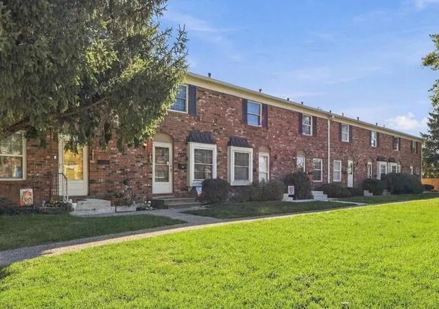 Photo 1 of Condo for sale at 4679 Tarryton Ct S #12E, Columbus, OH 43228 | MLS# 226039869 | Listing updated on 2026-10-26
