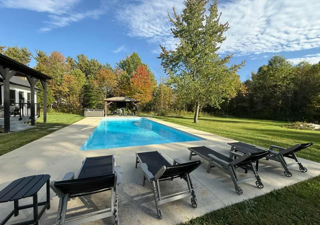 Photo 4 of Single family home for sale at 4033 N Waggoner Rd, Blacklick, OH 43004 | MLS# 226040204 | Listing updated on 2026-10-23