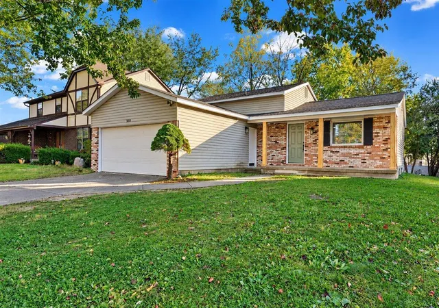 Photo 1 of Single family home for sale at 5689 Dorsey Dr, Columbus, OH 43235 | MLS# 226039979 | Listing updated on 2026-10-25