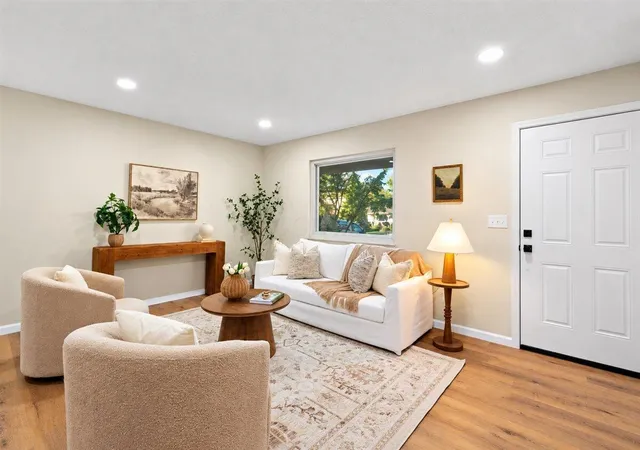 Photo 2 of Single family home for sale at 5689 Dorsey Dr, Columbus, OH 43235 | MLS# 226039979 | Listing updated on 2026-10-25