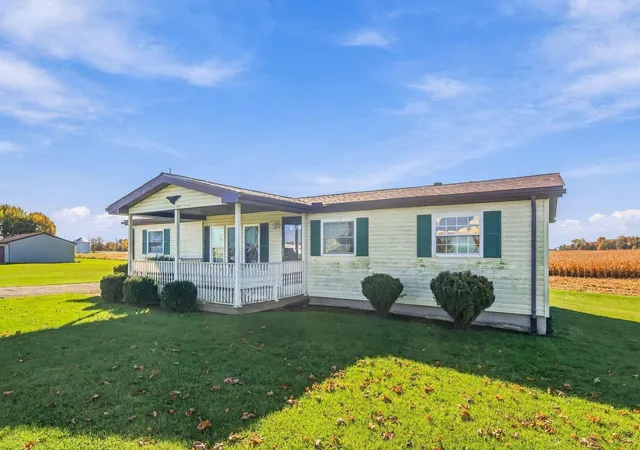 Photo 2 of Single family home for sale at 6157 Roberts Rd, Caledonia, OH 43314 | MLS# 226039967 | Listing updated on 2026-10-21