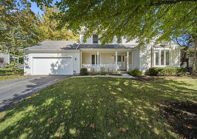 Photo 1 of Single family home for sale at 1328 Le Anne Marie Cir, Columbus, OH 43235 | MLS# 226040321 | Listing updated on 2026-10-28