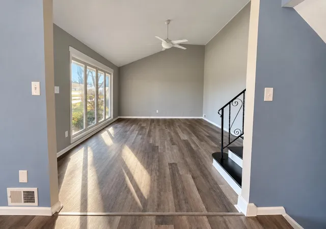 Photo 2 of Single family home for sale at 1167 Manfeld Dr, Columbus, OH 43227 | MLS# 226039751 | Listing updated on 2026-10-28