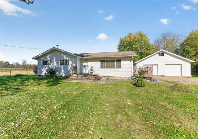 Photo 1 of Sale Pending at 5303 Columbia Rd SW, Pataskala, OH 43062 | MLS# 226040444 | Listing updated on 2026-10-26