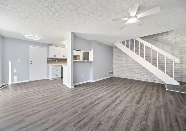 Photo 3 of Condo for sale at 2538 Nassau Dr #29B, Columbus, OH 43232 | MLS# 226039777 | Listing updated on 2026-10-23