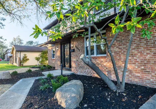 Photo 4 of Single family home for sale at 6800 Tanya Ter, Reynoldsburg, OH 43068 | MLS# 226039900 | Listing updated on 2026-10-27