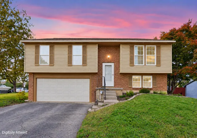 Photo 1 of Single family home for sale at 2266 Shirlene Dr, Grove City, OH 43123 | MLS# 226039831 | Listing updated on 2026-10-26