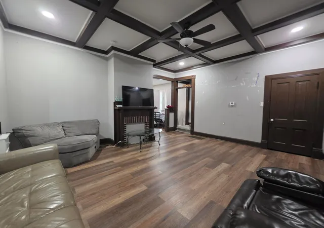 Photo 4 of Single family home for sale at 331 S Western Ave, Springfield, OH 45506 | MLS# 226039953 | Listing updated on 2026-10-21