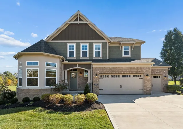 Photo 2 of Single family home for sale at 9686 Arrowwood Dr, Plain City, OH 43064 | MLS# 226040306 | Listing updated on 2026-10-29