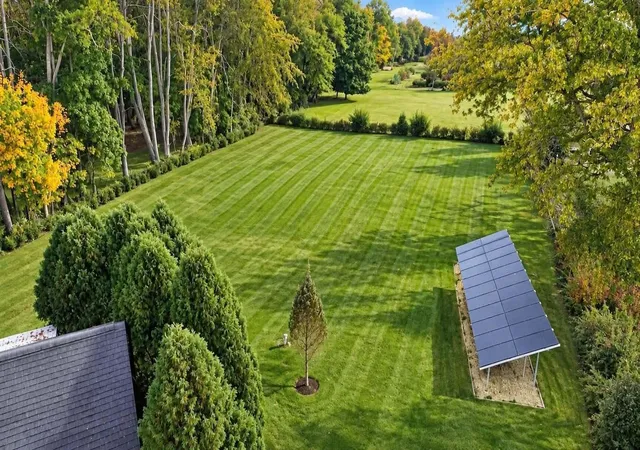Photo 1 of Sale Pending at 38 Dixie Dr, Mount Vernon, OH 43050 | MLS# 226039891 | Listing updated on 2026-10-28
