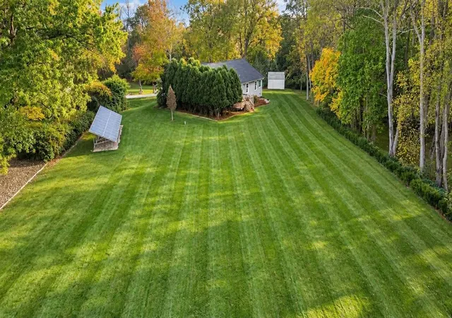 Photo 2 of Sale Pending at 38 Dixie Dr, Mount Vernon, OH 43050 | MLS# 226039891 | Listing updated on 2026-10-28