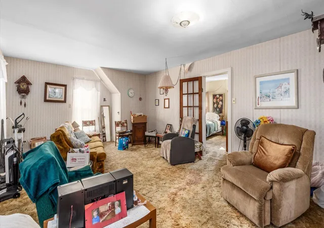Photo 4 of Single family home for sale at 157 N Market St, Martinsburg, OH 43037 | MLS# 226039960 | Listing updated on 2026-10-26