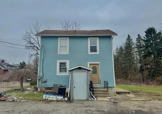 Photo 2 of Single family home for sale at 199 Sandusky St, Plymouth, OH 44865 | MLS# 226039939 | Listing updated on 2026-10-21