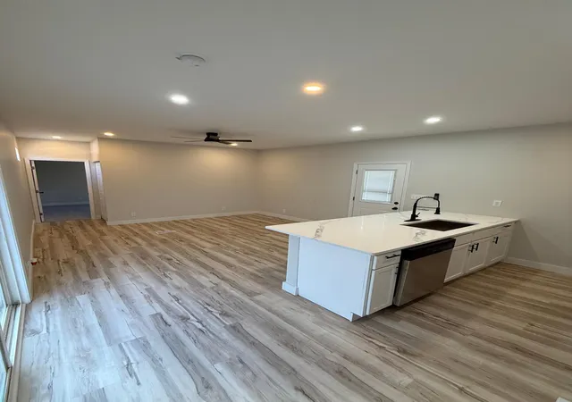 Photo 2 of Single family home for sale at 1037 Warder St, Springfield, OH 45503 | MLS# 226039949 | Listing updated on 2026-10-25