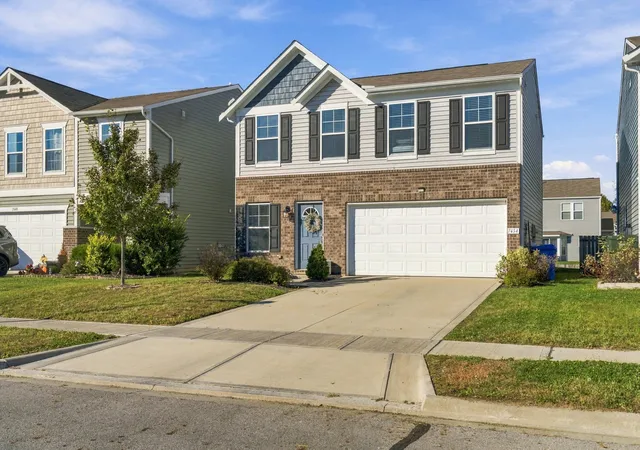 Photo 1 of Single family home for sale at 7454 Sugarbark Dr, Canal Winchester, OH 43110 | MLS# 226040261 | Listing updated on 2026-10-30
