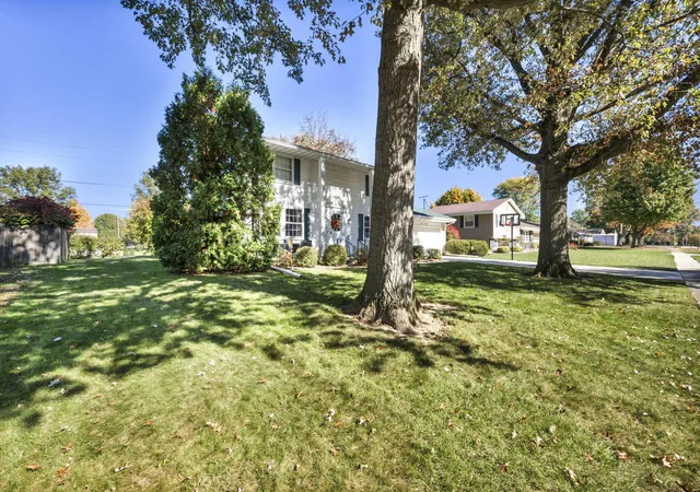 Photo 4 of Single family home for sale at 900 Melody Ln, Bucyrus, OH 44820 | MLS# 226040001 | Listing updated on 2026-10-27