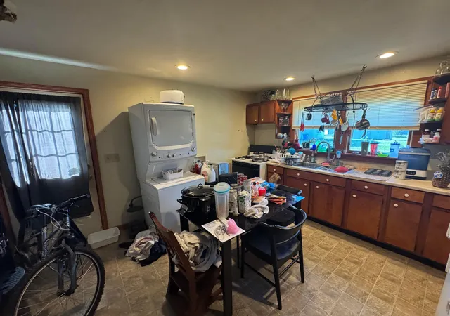 Photo 3 of Single family home for sale at 333 W Oak St, Washington Court House, OH 43160 | MLS# 226039986 | Listing updated on 2026-10-22