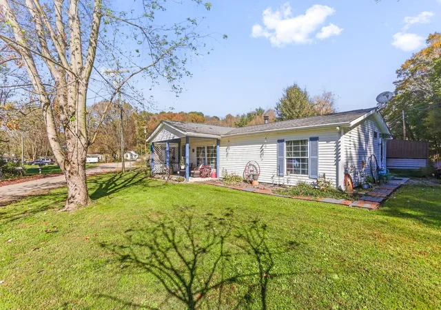 Photo 2 of Single family home for sale at 16595 1st Street, Logan, OH 43138 | MLS# 226040102 | Listing updated on 2026-10-29