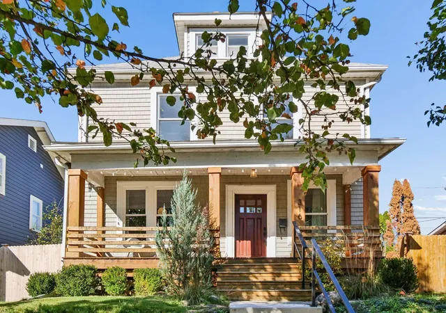 Photo 2 of Single family home for sale at 316 Crestview Rd, Columbus, OH 43202 | MLS# 226040068 | Listing updated on 2026-10-26