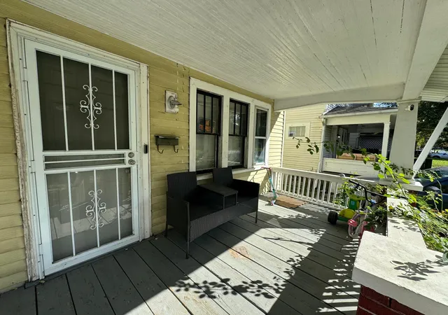 Photo 3 of Single family home for sale at 498 Larcomb Ave, Columbus, OH 43223 | MLS# 226040124 | Listing updated on 2026-10-27