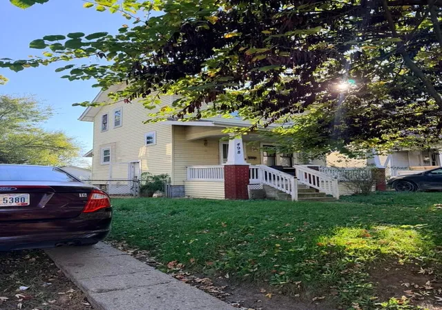 Photo 4 of Single family home for sale at 498 Larcomb Ave, Columbus, OH 43223 | MLS# 226040124 | Listing updated on 2026-10-27