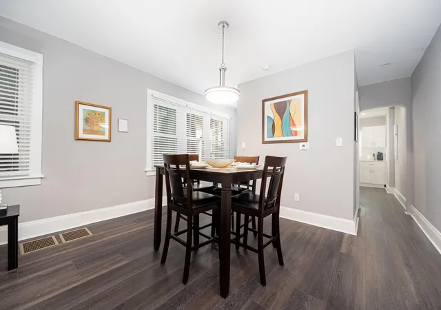 Photo 2 of House for sale at 960 S Ohio Ave #962, Columbus, OH 43206 | MLS# 226040019 | Listing updated on 2026-10-21