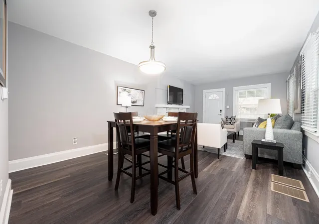 Photo 3 of House for sale at 960 S Ohio Ave #962, Columbus, OH 43206 | MLS# 226040019 | Listing updated on 2026-10-21