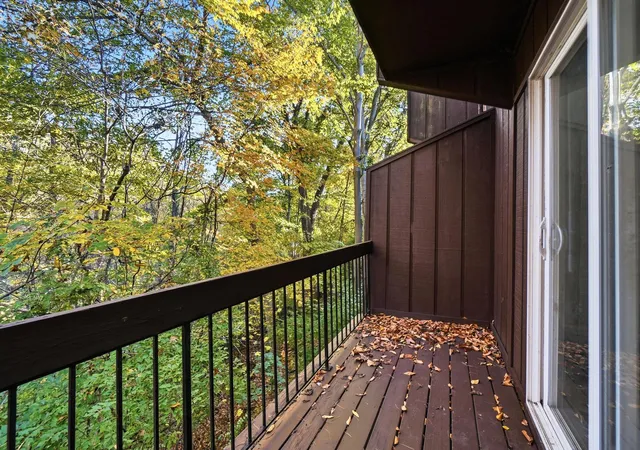 Photo 3 of Condo for sale at 2796 Stonehenge Dr, Columbus, OH 43224 | MLS# 226040520 | Listing updated on 2026-10-25