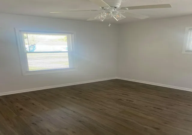Photo 2 of Single family home for sale at 2686 Audubon Rd, Columbus, OH 43211 | MLS# 226040016 | Listing updated on 2026-10-24