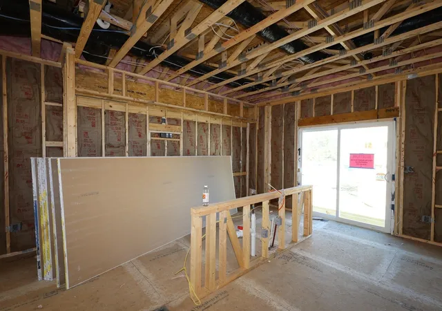 Photo 3 of Single family home for sale at 9208 Mount Drum Aly, Reynoldsburg, OH 43068 | MLS# 226040032 | Listing updated on 2026-10-21