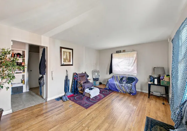 Photo 3 of House for sale at 81 N Hampton Rd, Columbus, OH 43213 | MLS# 226040047 | Listing updated on 2026-10-21