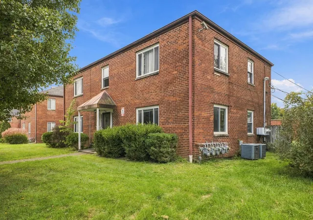 Photo 1 of House for sale at 107 N Hampton, Columbus, OH 43213 | MLS# 226040054 | Listing updated on 2026-10-21