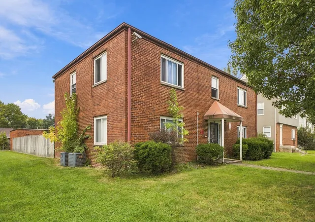 Photo 2 of House for sale at 107 N Hampton, Columbus, OH 43213 | MLS# 226040054 | Listing updated on 2026-10-21
