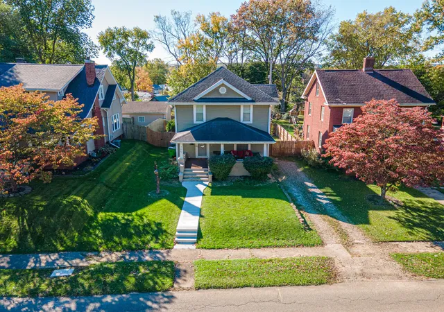 Photo 2 of Single family home for sale at 705 Cambridge Rd, Coshocton, OH 43812 | MLS# 226040129 | Listing updated on 2026-10-29