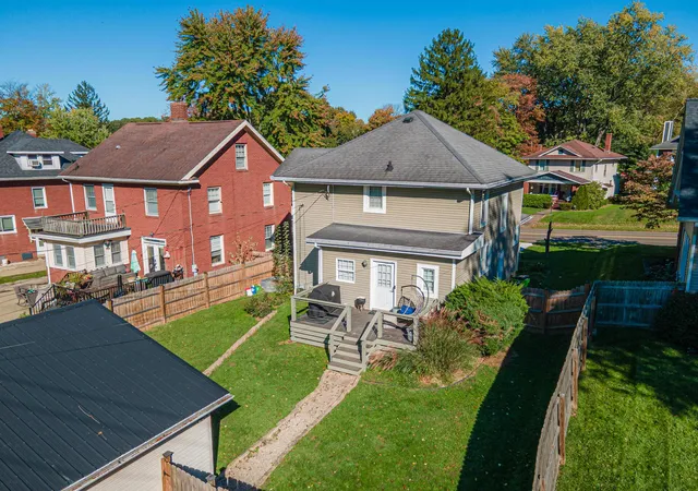 Photo 4 of Single family home for sale at 705 Cambridge Rd, Coshocton, OH 43812 | MLS# 226040129 | Listing updated on 2026-10-29