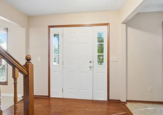 Photo 2 of Single family home for sale at 3909 Driscoll Ct, Dublin, OH 43016 | MLS# 226040098 | Listing updated on 2026-10-27