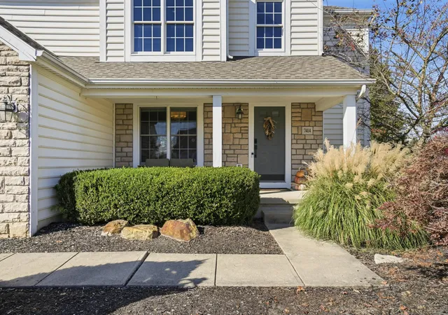 Photo 3 of Single family home for sale at 7414 Scioto Pkwy, Powell, OH 43065 | MLS# 226040562 | Listing updated on 2026-10-29